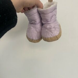 Lavender Winter Baby Booties